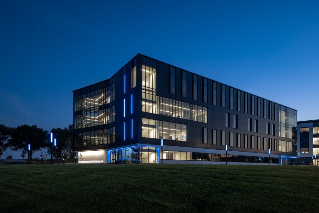 Alvine Wins ACEC Honor Award