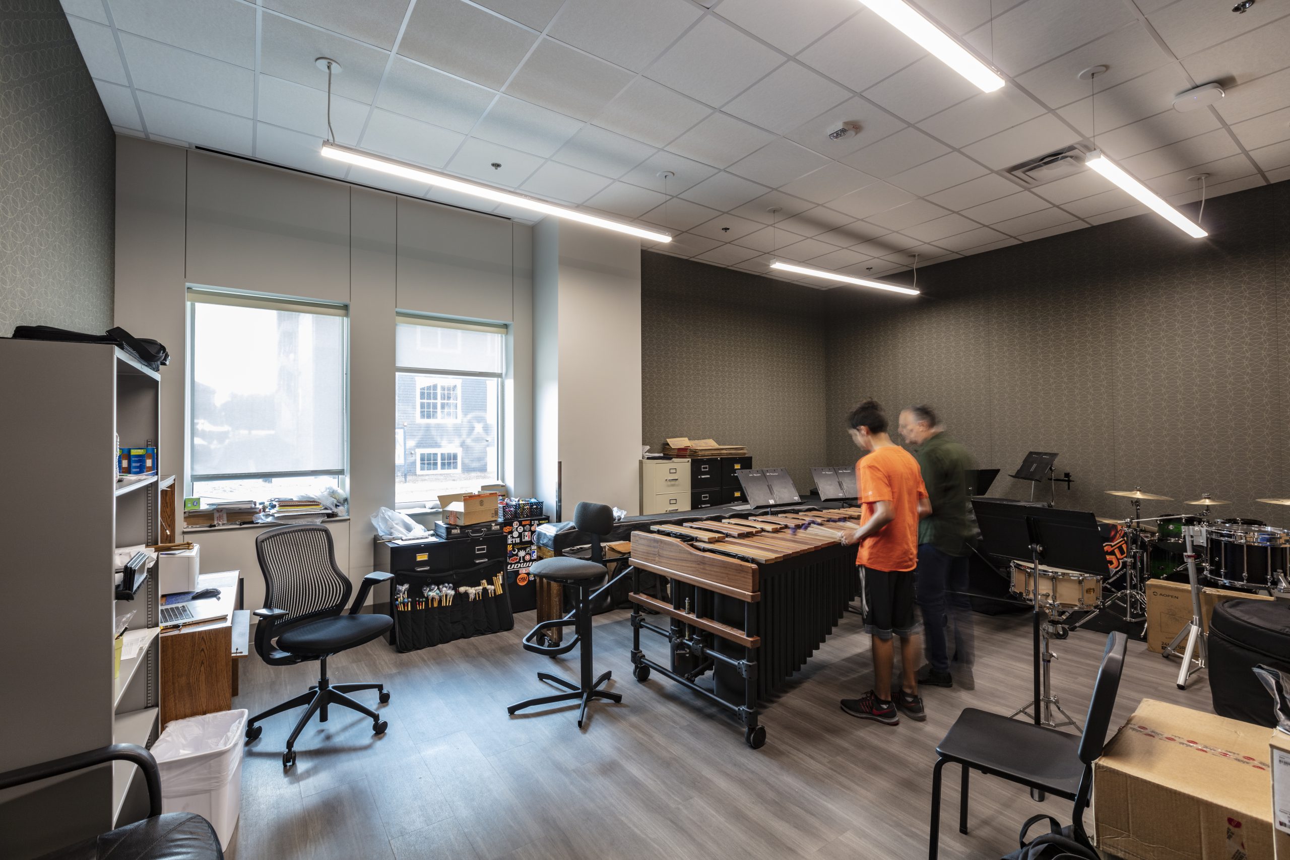 An instructor teaches a student in one of the OSU Greenwood School of Music instrument rooms