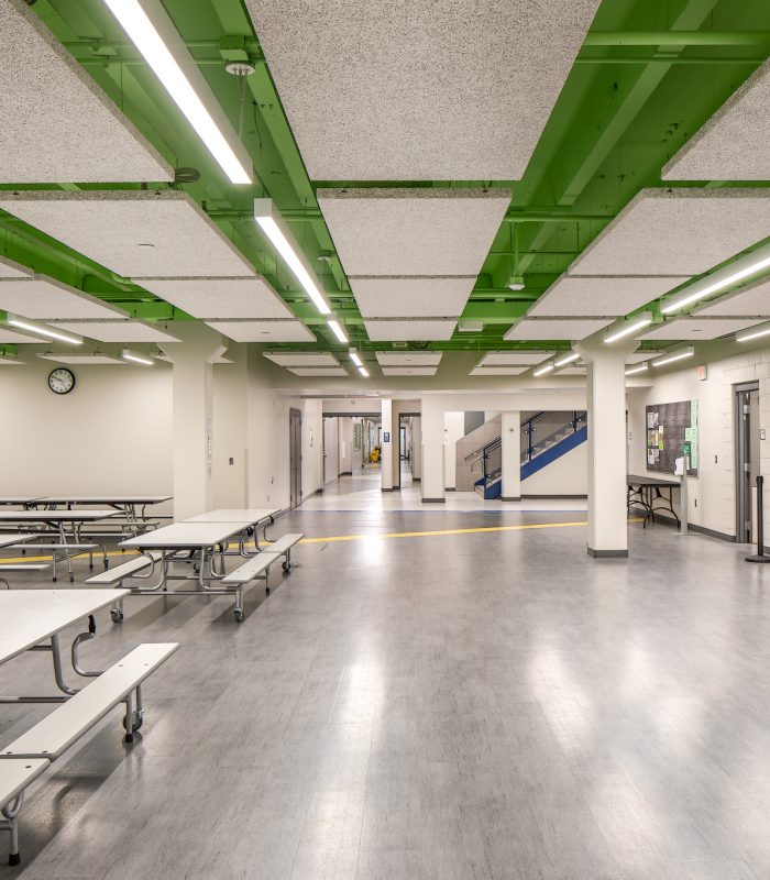 Interior image of Omaha Public Schools' Pine Elementary cafeteria